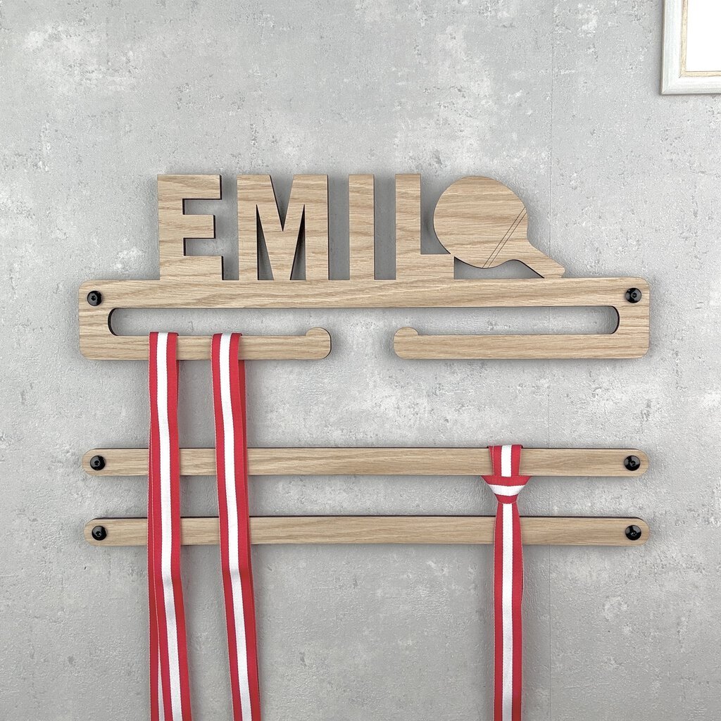 Medalje ophæng med bordtennisbat og eget navn