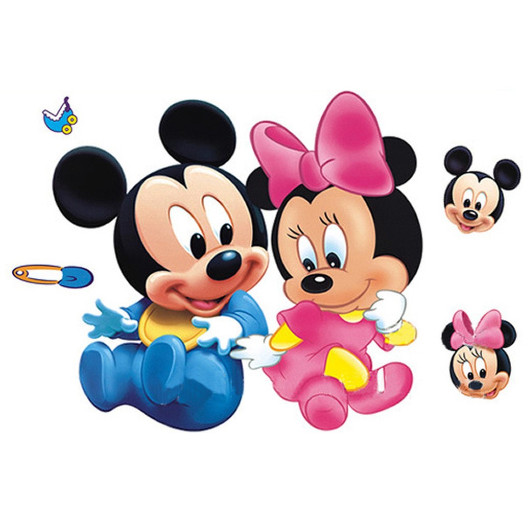 Sød wallsticker med Baby Mickey & Minnie Mouse.