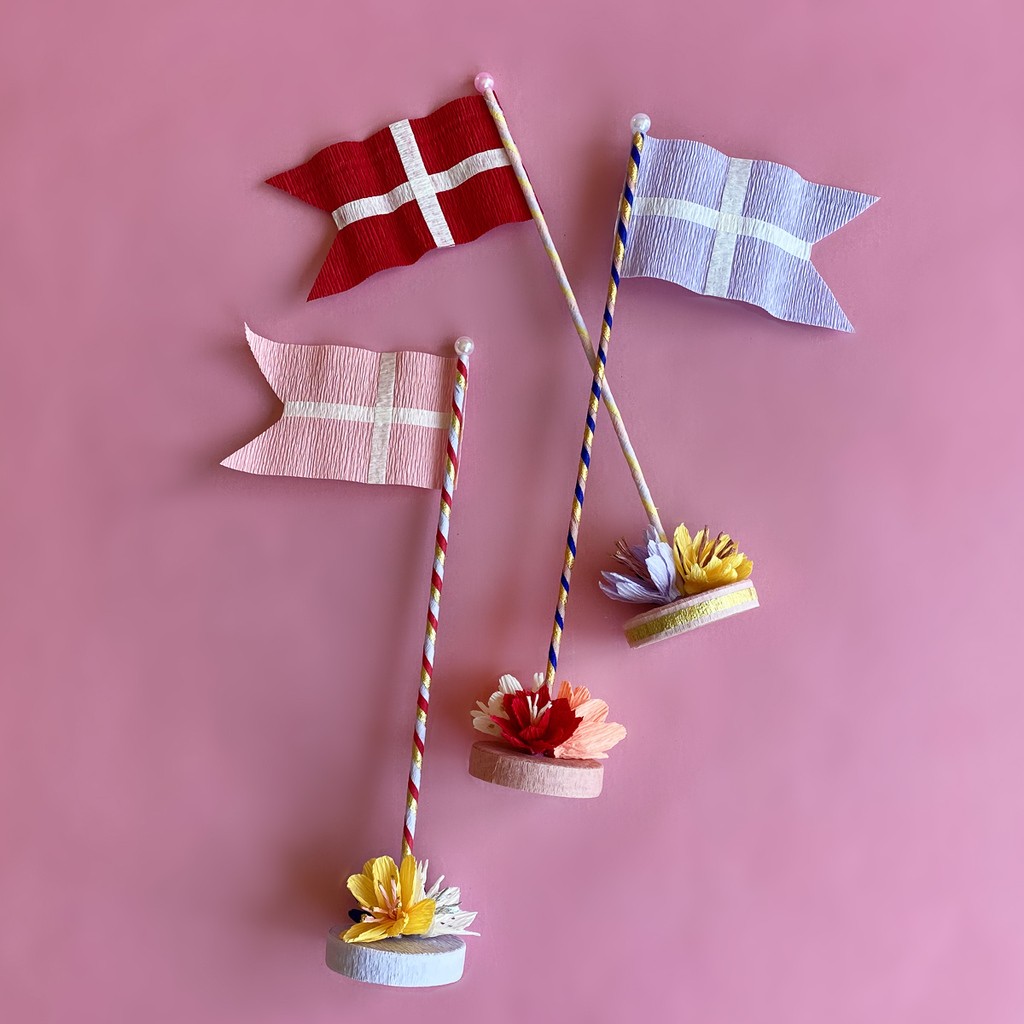 Bordflag DIY KIT - 3 festlige og finurlige flag inklusiv crepepapir